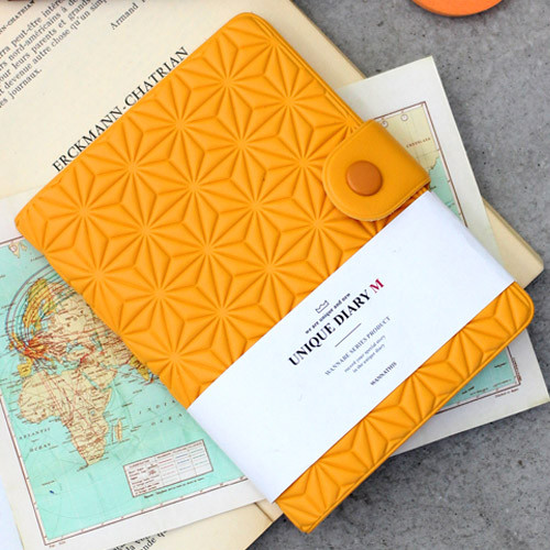 Camel - Wannabe unique undated medium diary