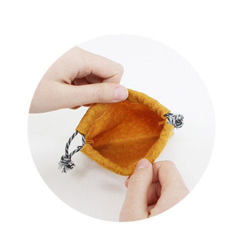 Inside of The Basic felt small drawstring pouch ver.3
