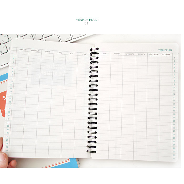 Yearly plan - Wirebound undated schedule planner