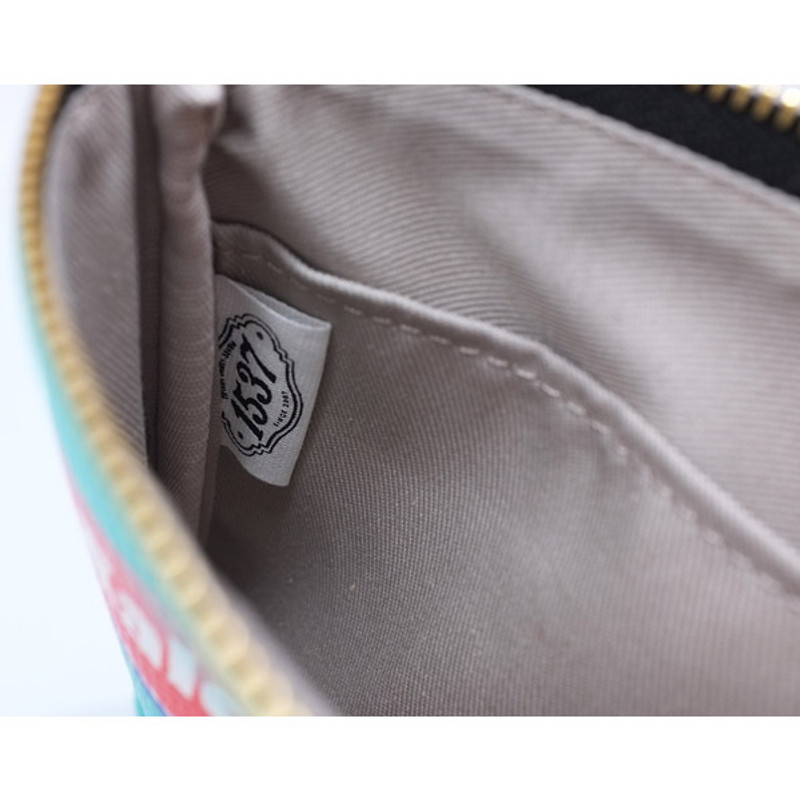 Inside of Aurore bonne chance strap pouch Inside of Aurore bonne chance strap pouch