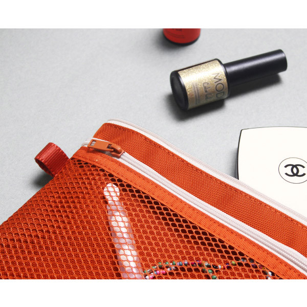 Detail of Double pocket mesh zipper pouch large