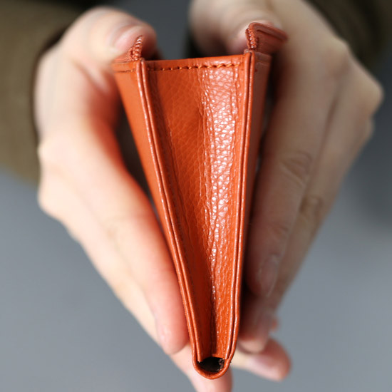 Side of Classy round half zip around wallet