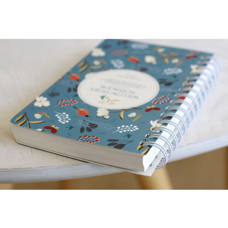 Thickness of Willow story wirebound pattern small notebook