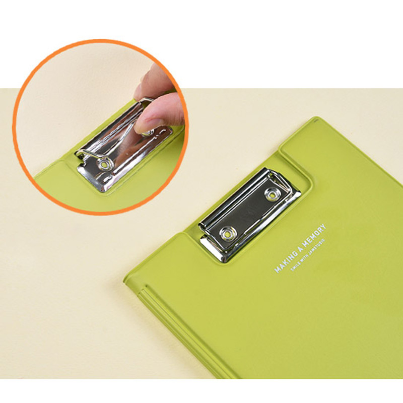 Detail of Making a memory A5 clip board Detail of Making a memory A5 clip board