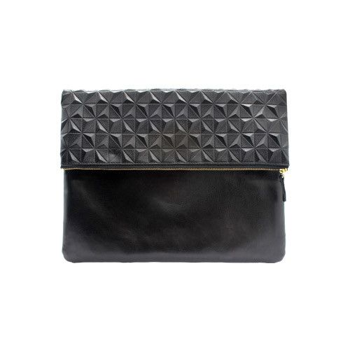 Front - Embossing geometric pattern clutch bag