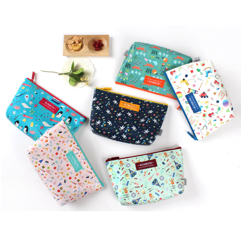 Bon Bon pattern daily zipper pouch medium
