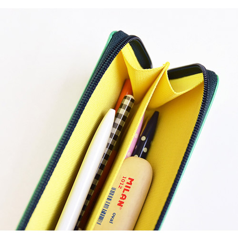 Animal farm - Du dum zip around pen case Animal farm - Du dum zip around pen case