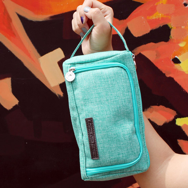 Glance triangle stand up multi pouch Glance triangle stand up multi pouch