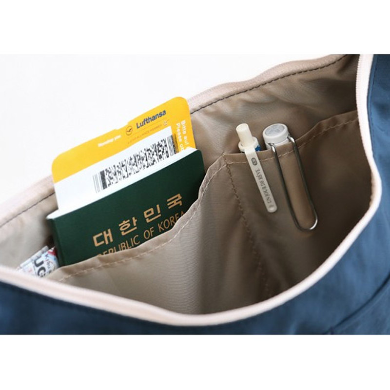 Inside of Around shoulder bag ver.2
