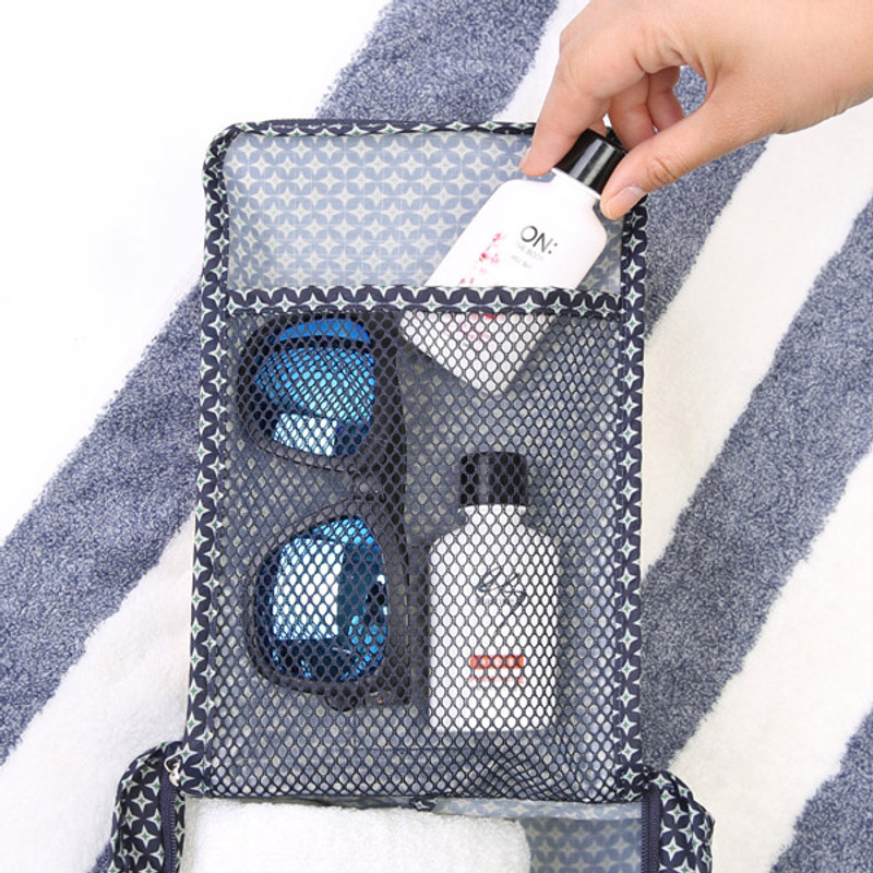 Mesh pocket Mesh pocket