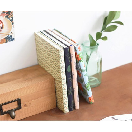 Un jour de reve classic hardcover lined notebook