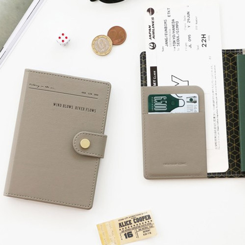 Snap button RFID blocking passport case Snap button RFID blocking passport case
