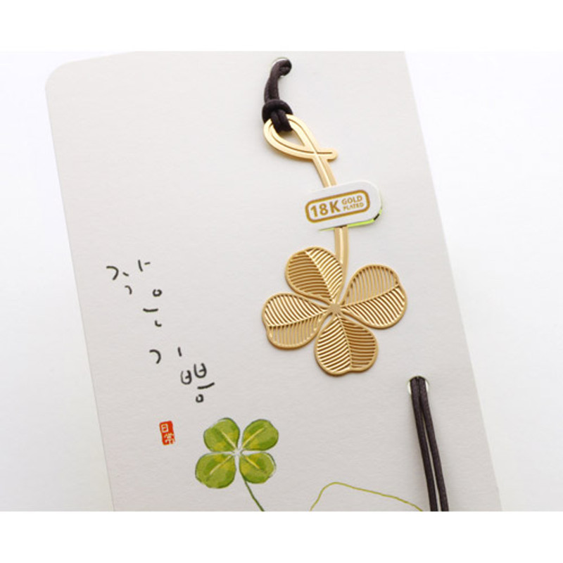 Four-leaf clover gold plated bookmark