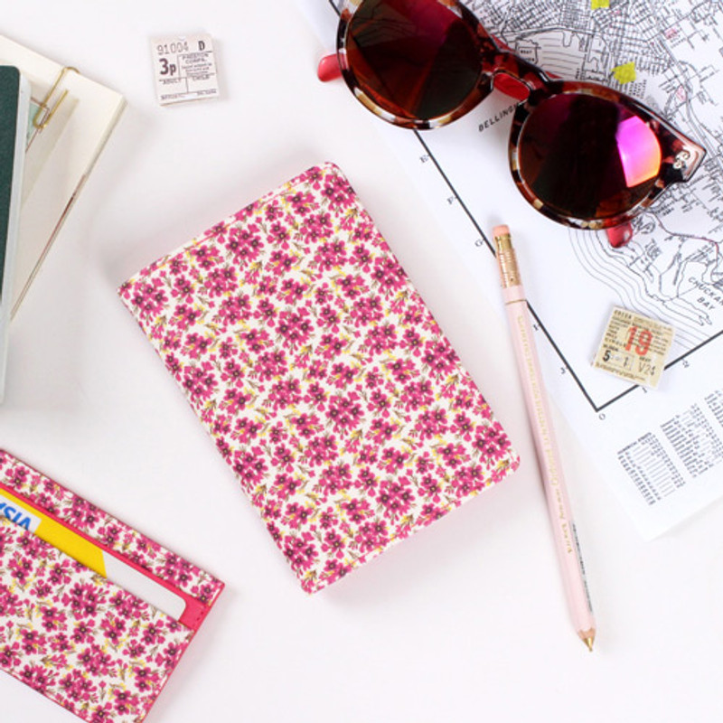 Waxflower - Pour vous melody passport cover