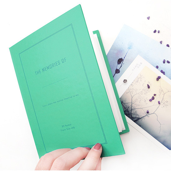 The memory of 4X6 slip in pocket photo album