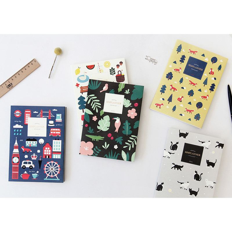 2016 Simple light monthly small dated planner 