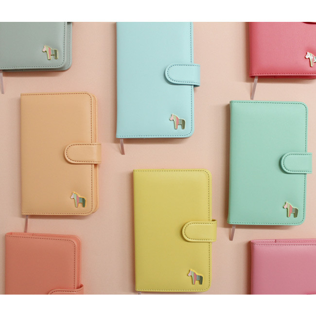 2016 Donbook Dated weekly diary A