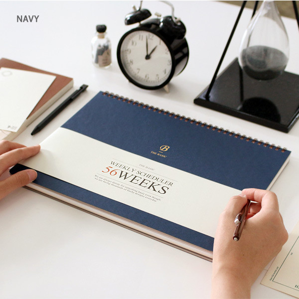 Navy - 2016 The basic wirebound 56 weekly scheduler