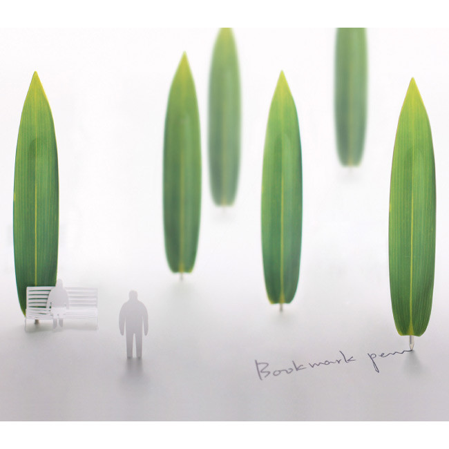 Bamboo leaf bookmark black ballpoint pen