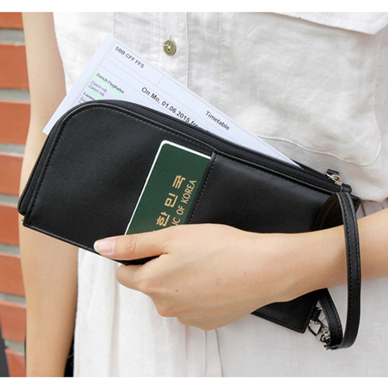 Black - Bon voyage doux souvenir passport pouch Black - Bon voyage doux souvenir passport pouch