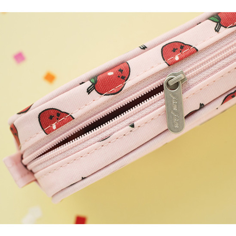 Detail of Jam Jam cute illustration pencil case