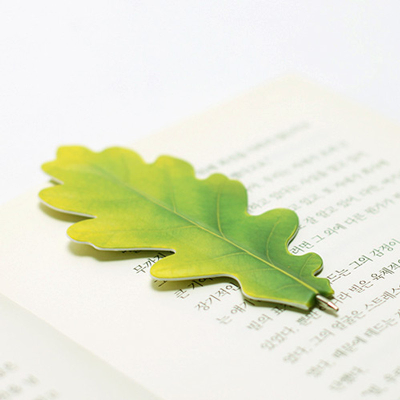 Acorn leaf bookmark black ballpoint pen