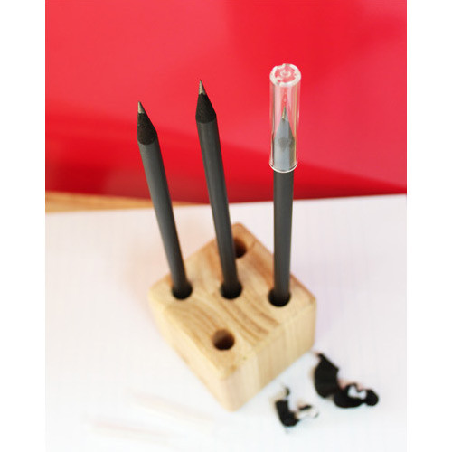 Black wood pencil and clear pencil cap set 