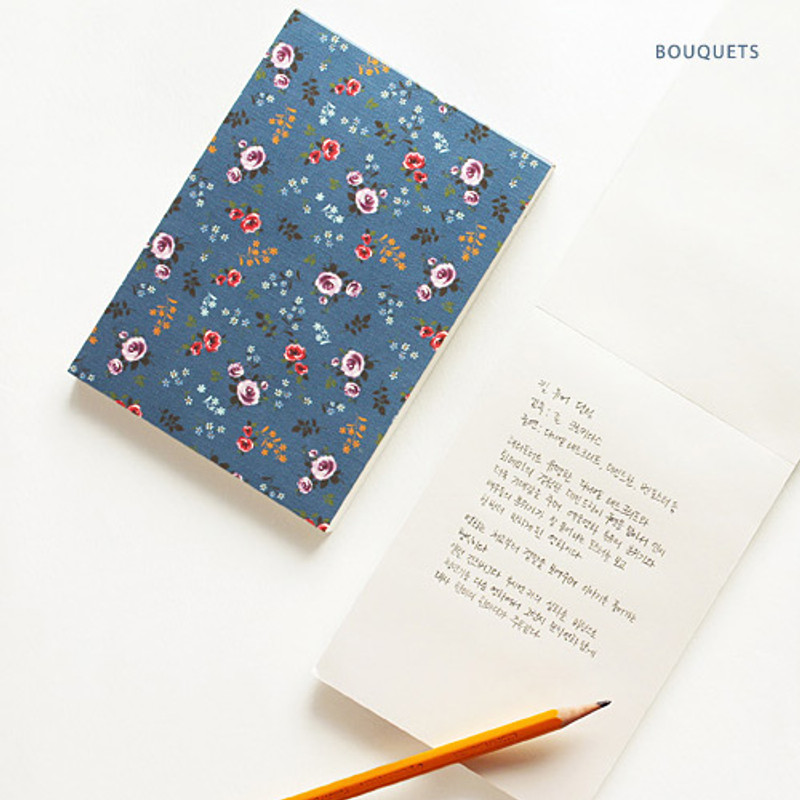 Bouquets - La vie en rose A6 size plain notepad Bouquets - La vie en rose A6 size plain notepad