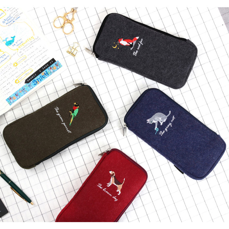Tailorbird impressive contrast animal multi pouch  Tailorbird impressive contrast animal multi pouch