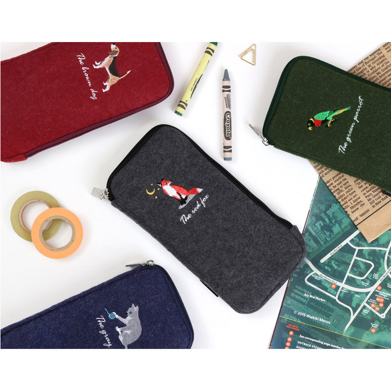 Tailorbird impressive contrast animal multi pouch  Tailorbird impressive contrast animal multi pouch