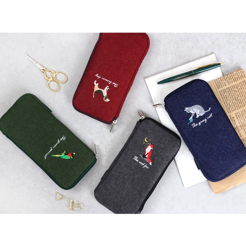 Tailorbird impressive contrast animal multi pouch  Tailorbird impressive contrast animal multi pouch
