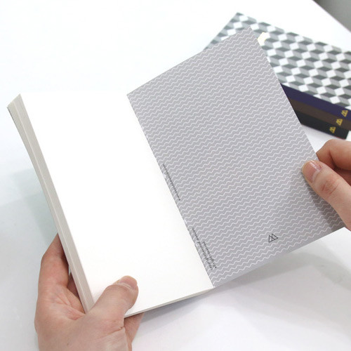 Geometric pattern pocket plain notebook 