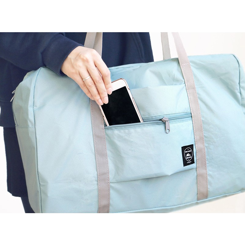 Front zip pocket Front zip pocket