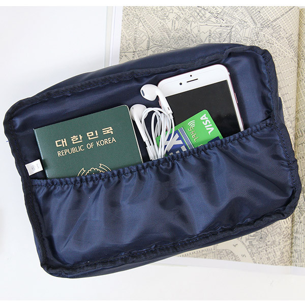 Inside of Around'D handle bag in bag