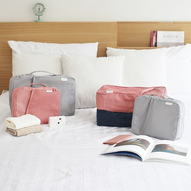 A low hill basic travel packing organizer bag  A low hill basic travel packing organizer bag