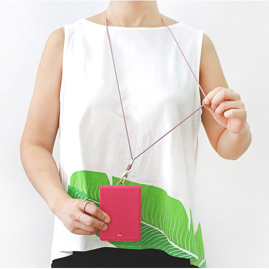Neck strap