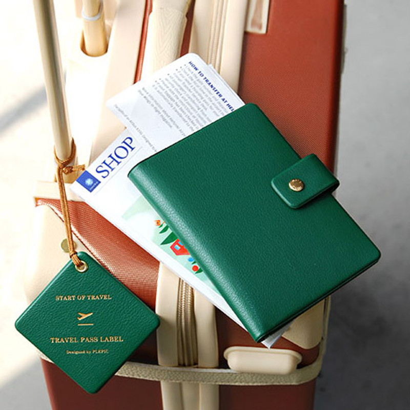 Forest green - Start of travel RFID blocking passport cover
