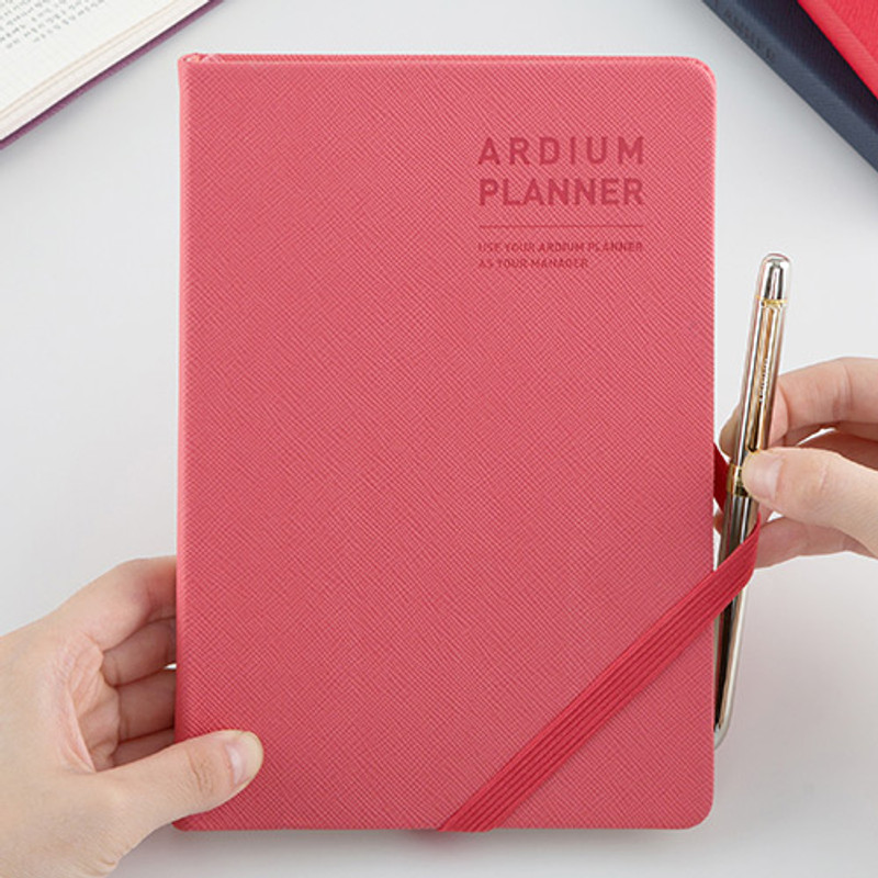 Elastic band closure Elastic band closure