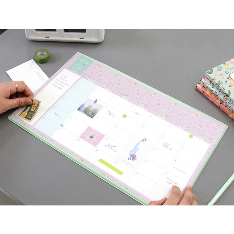 Second mansion undated monthly planner paper with desk mat