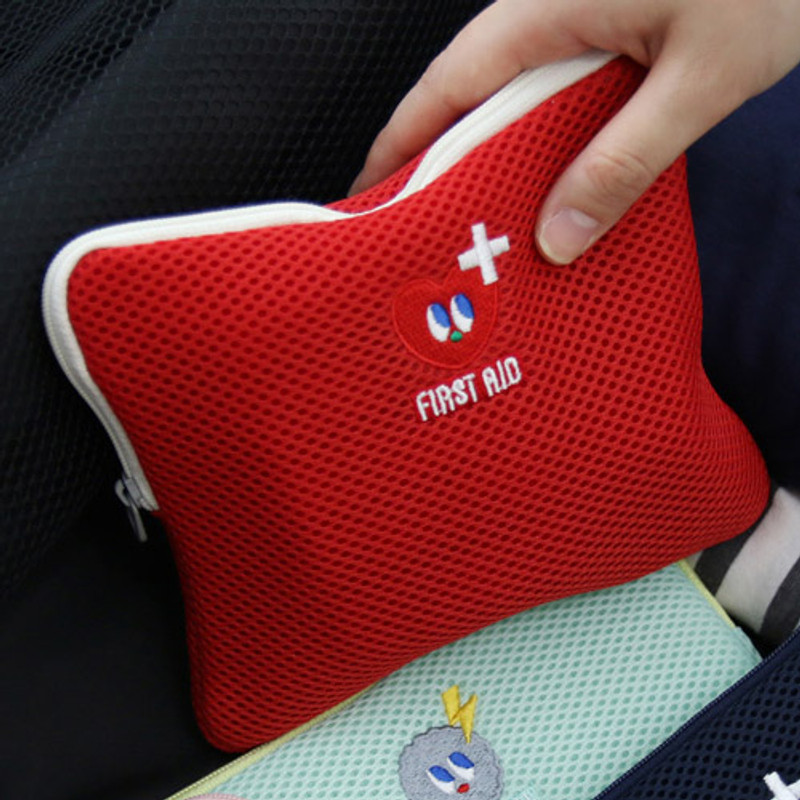 Disco brick first aid air mesh pouch  Disco brick first aid air mesh pouch