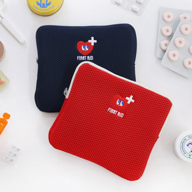 Disco brick first aid air mesh pouch  Disco brick first aid air mesh pouch