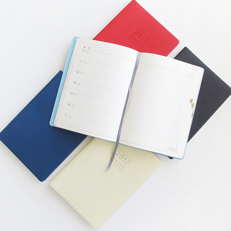 Record large weekly dated planner Record large weekly dated planner