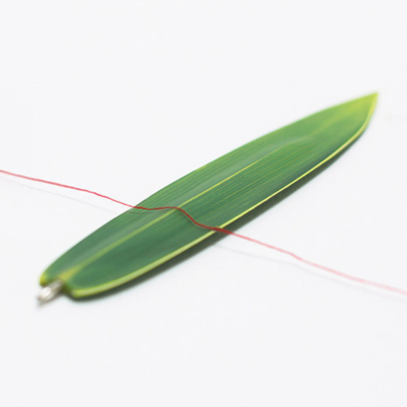 Appree Bamboo leaves bookmark black ballpoint pen set 