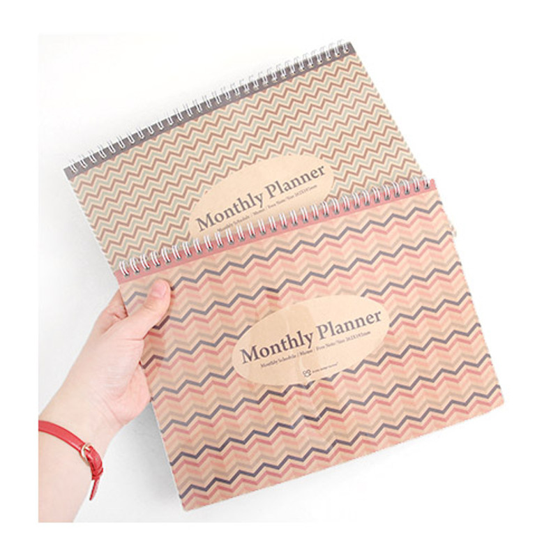 Wirebound Kraft undated monthly desk planner Wirebound Kraft undated monthly desk planner