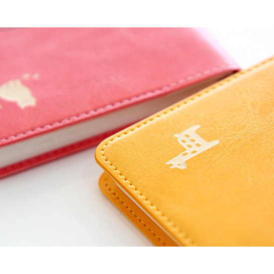 Detail of 2017 Day N zoo slim pocket dated diary 