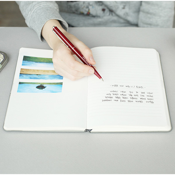 2017 Livework Object weekly dated diary