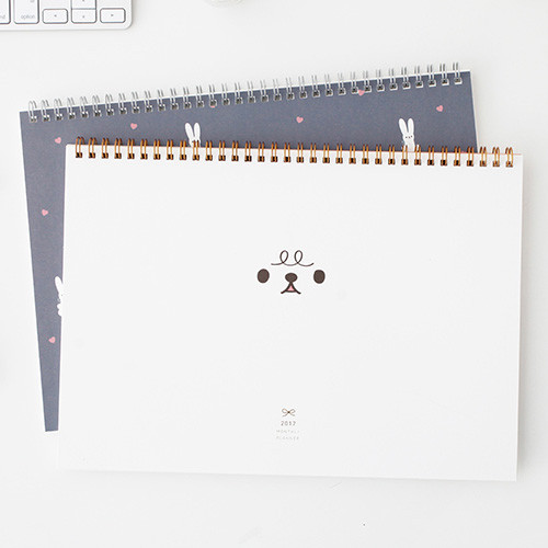 2017 Livework Piyo dated monthly desk scheduler 