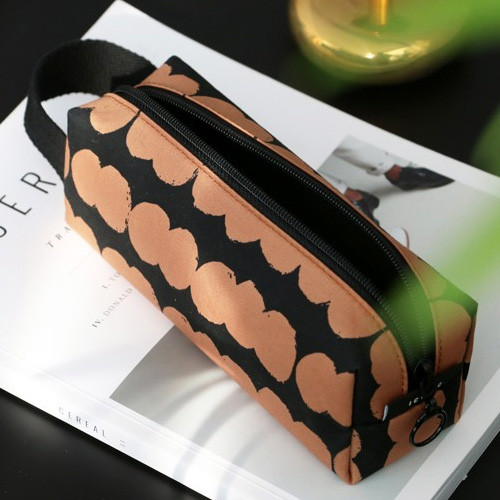Peanut - Iconic Plain handy strap pencil case 