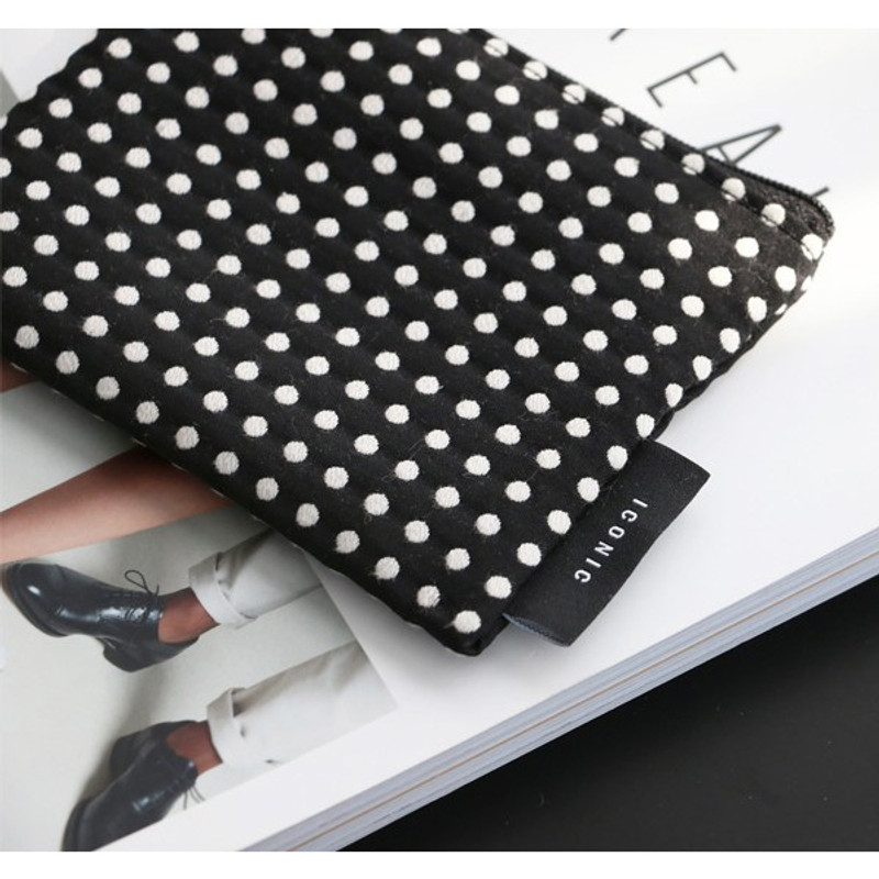 Grid dot - Plain pattern small flat zipper pouch Grid dot - Plain pattern small flat zipper pouch