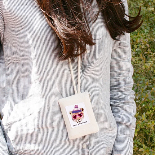 Real looker half zip around card case 